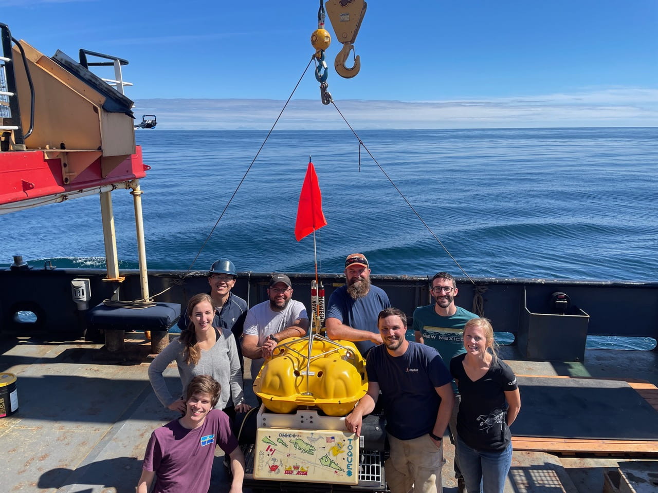 Science Party aboard The CCGS Tully Deploying and Recovering OBS on the Queen Charlotte Fault